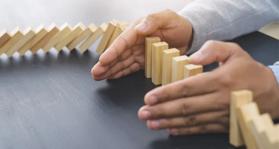 وابستگی مالی و مسائل عملی