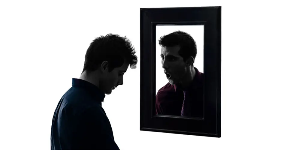 کاهش اعتماد به نفس و گس‌لایتینگ (Gaslighting)